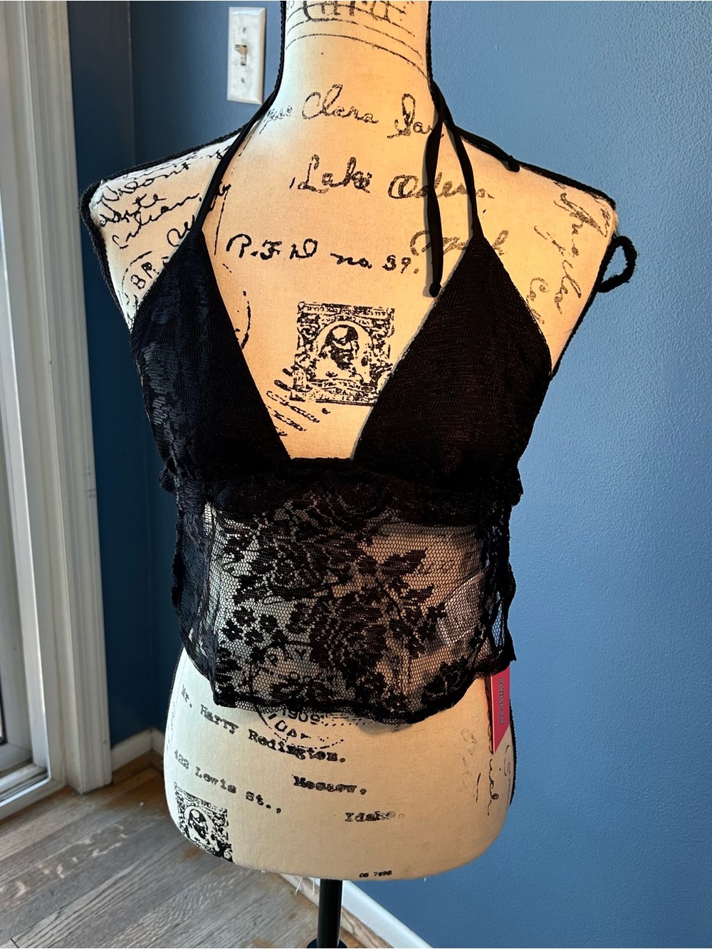 ⭐️5FOR$25⭐️ edikted lace bikini top style open back blouse